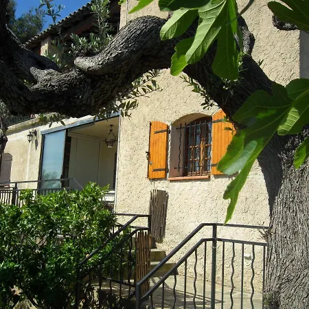 L'arche En Rez De Jardin De A Toulon