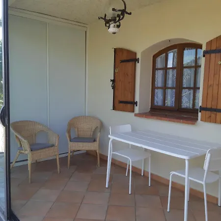 L'arche En Rez De Jardin De A *