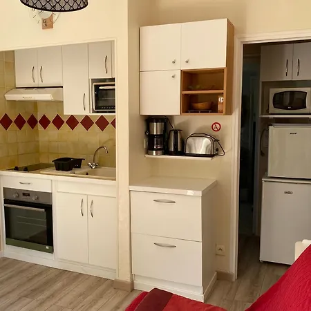 L'arche En Rez De Jardin De A * Τουλόν