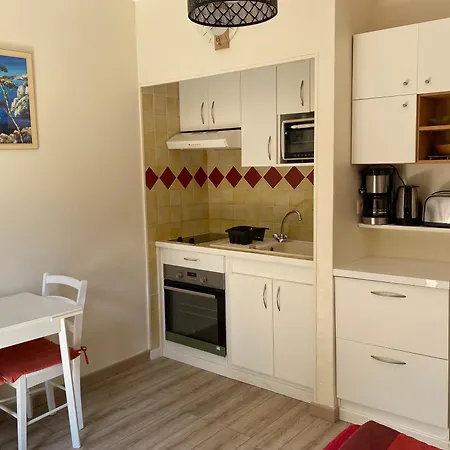 L'arche En Rez De Jardin De A